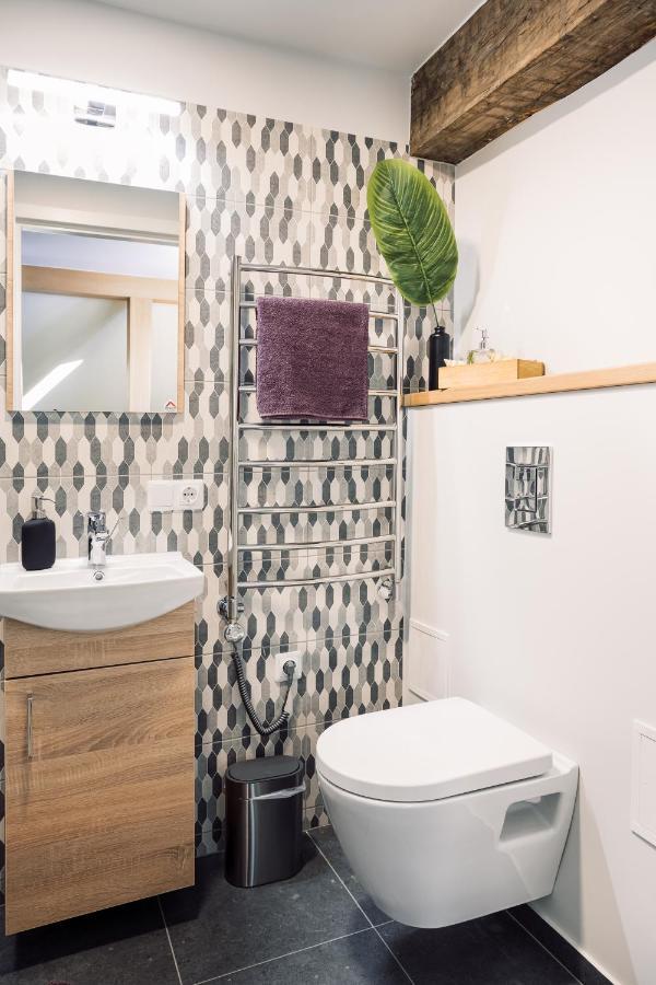 Rothko Apartment/8 Guests/4bedrooms/riga Old Town Apartament