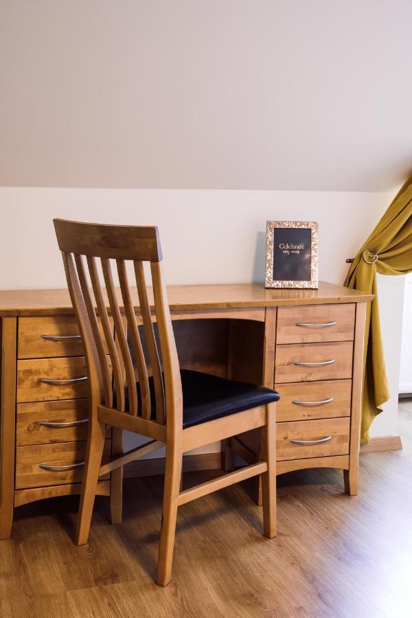 Rothko Apartment/8 Guests/4bedrooms/riga Old Town Apartament Ryga