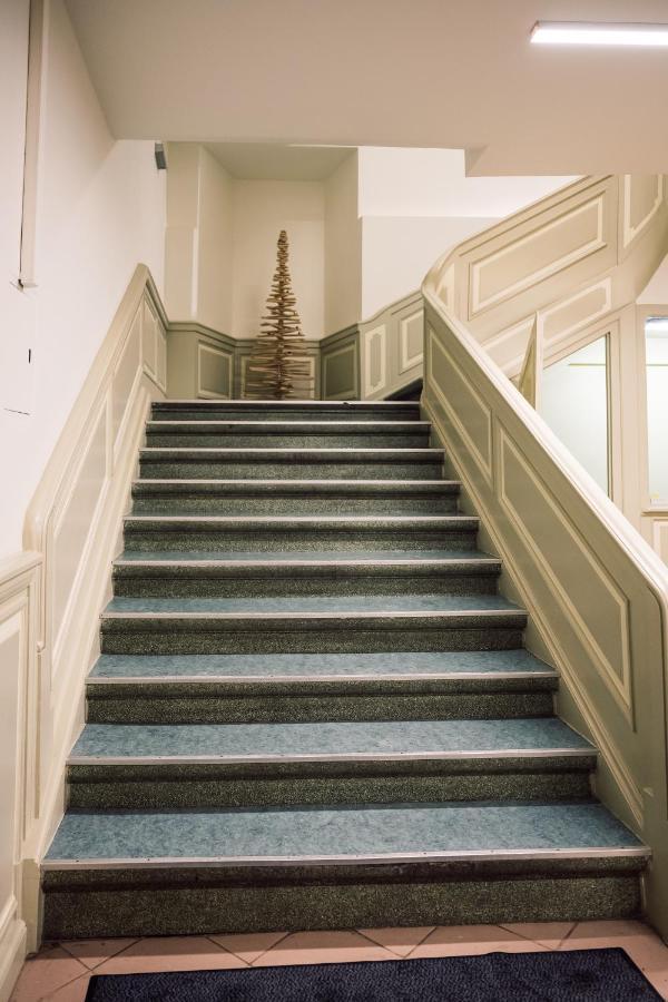 Butas Rothko Apartment/8 Guests/4bedrooms/riga Old Town Riga